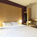 Poitiers 3 Futuroscope Hotel 2*