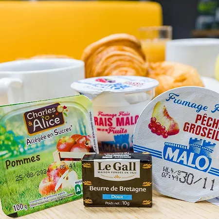 Poitiers 3 Futuroscope 2*