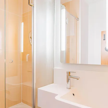 Poitiers 3 Futuroscope Hotel