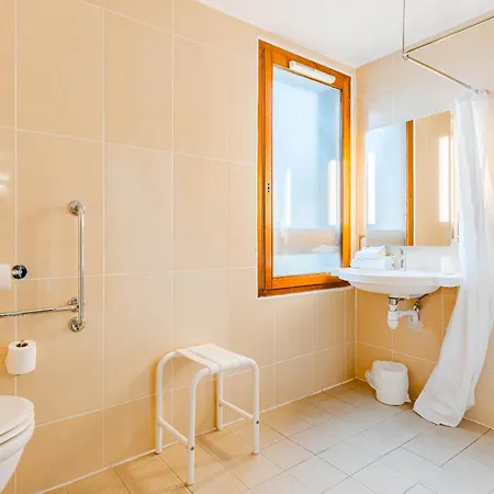 Poitiers 3 Futuroscope Hotel