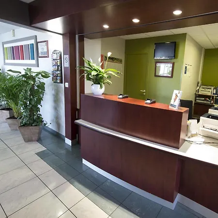 Poitiers 3 Futuroscope 2*