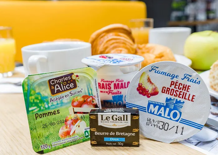 Poitiers 3 Futuroscope 2*