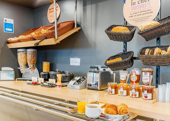 Poitiers 3 Futuroscope 2*